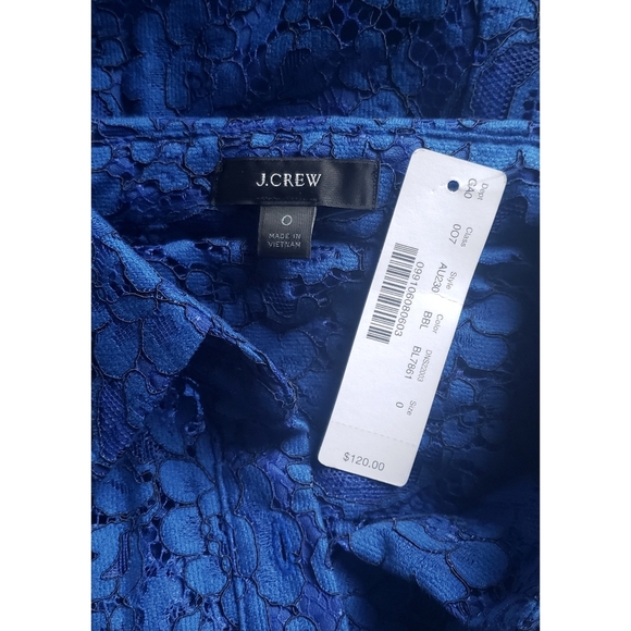 24. J.Crew Classic-fit lace button-up top - Picture 6 of 6